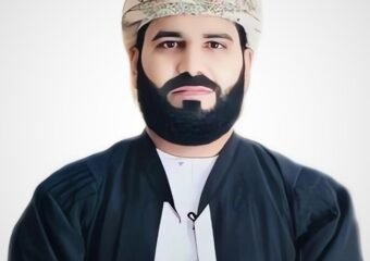 مستشار قانوني